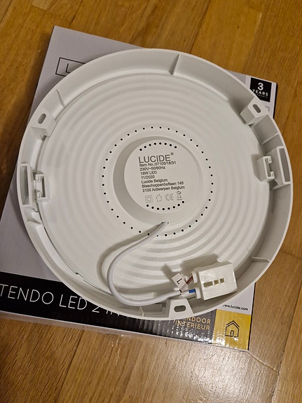 Product image 2 of 3