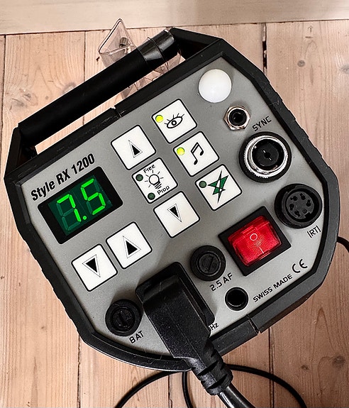 Product image 2 of 6