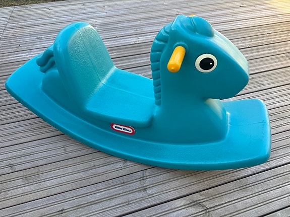 Little Tikes keinuhevonen