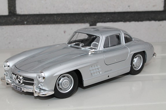 Product image 3 of 9