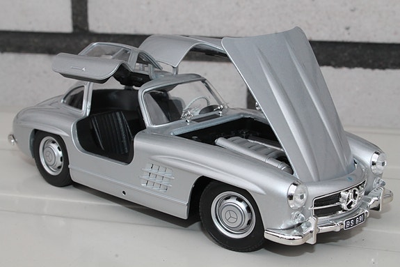 Product image 7 of 9