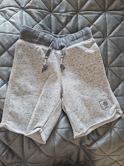 H&M 92 cm shortsit