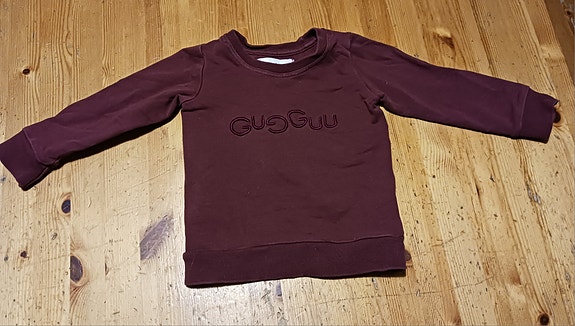 Gugguu collegepaita koko 80cm