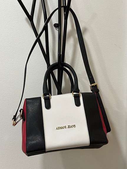 Armani Jeans olkalaukku