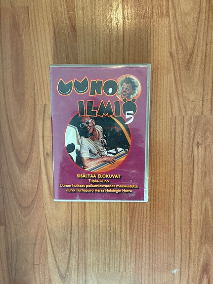 Uuno Ilmiö, (Uuno Turhapuro, 3 dvd leffaa)