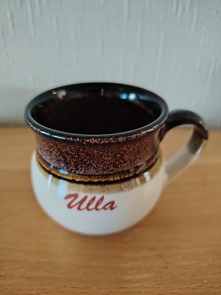 Ulla muki Kermansavi, Heinä