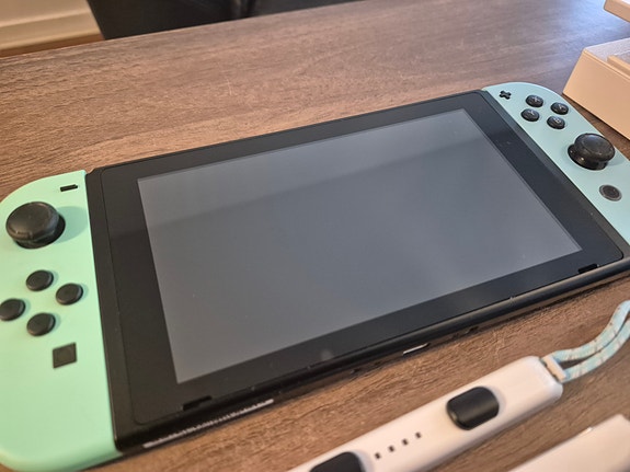 Product image 2 of 9