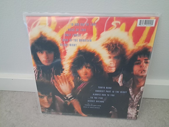 Product image 2 of 4