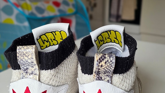 Product image 7 of 9