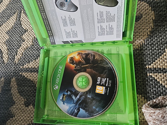 Product image 2 of 3