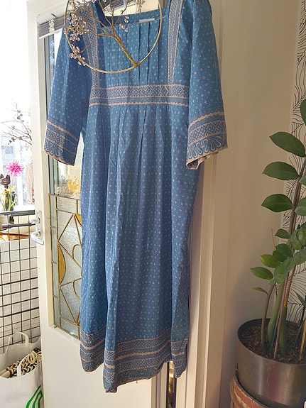70-luvun mekko