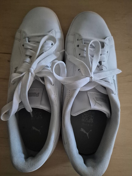 Puma kengät