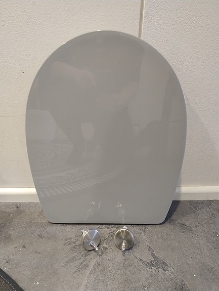 WC pöntön kansi