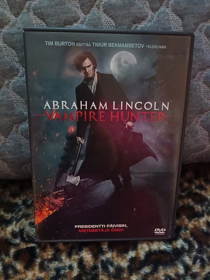 Abraham Lincoln: Vampire Hunter DVD