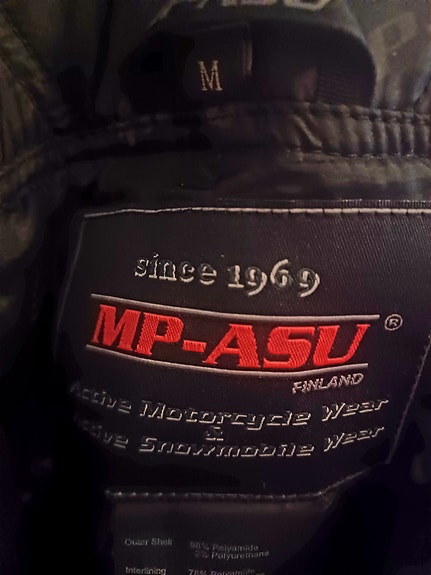 Product image 9 of 10