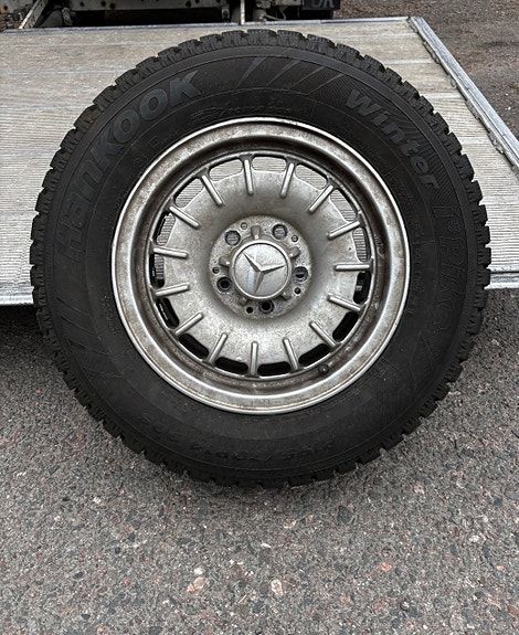 Talvirenkaat Barock vanteilla