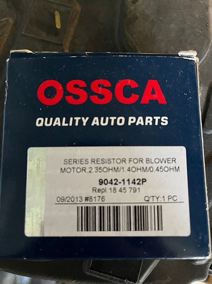 Lämmityslaitteen puhaltimen vastus opel