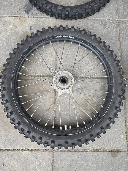 Product image 2 of 8