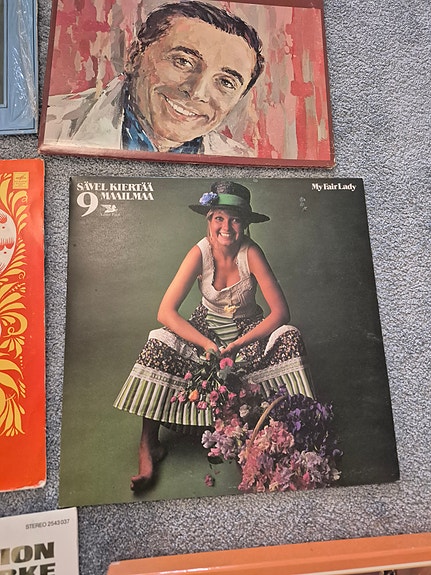 Product image 9 of 10