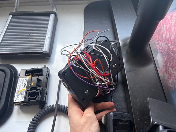 Product image 2 of 7