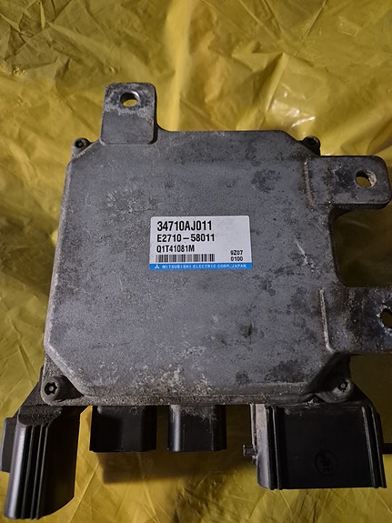 Subaru Legacy ohjausvaihde ECU