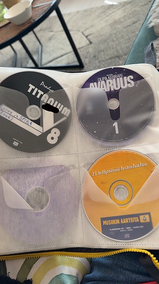 Product image 9 of 10