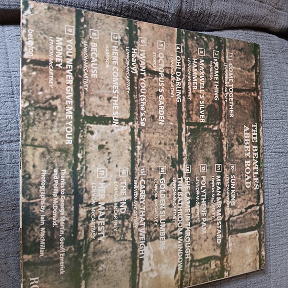 Product image 2 of 5