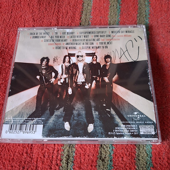 Product image 2 of 2