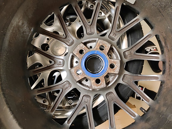 Product image 8 of 9