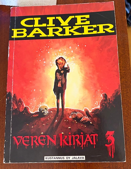 Clive Barker Veren kirjat 3 kirja