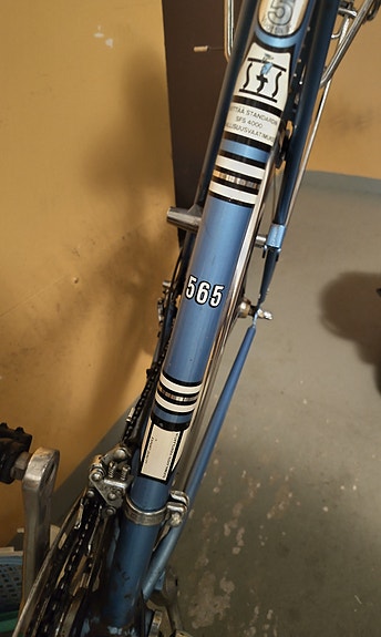 Product image 2 of 8