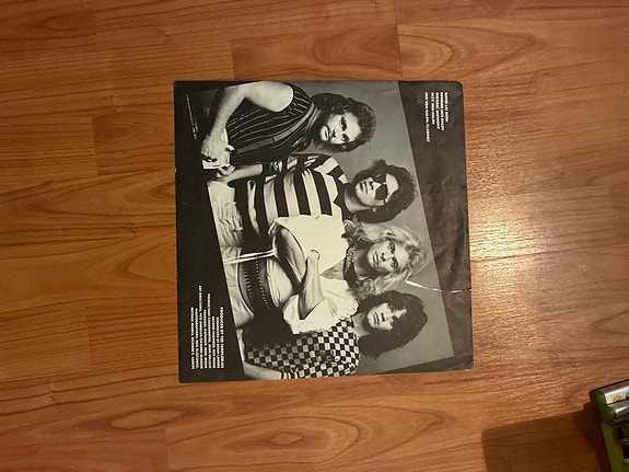 Product image 3 of 6