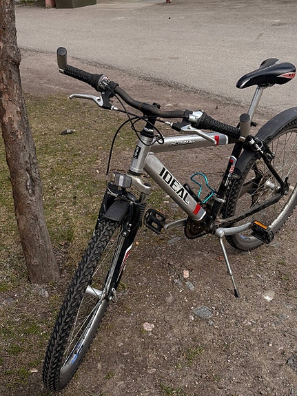 Product image 2 of 9