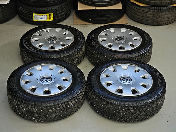 VW / Skoda / Seat 15" Continental nastarenkailla