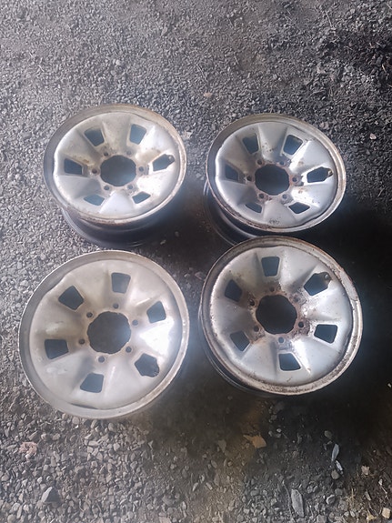 4wd hiace vanteet