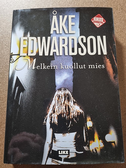 Melkein kuollut mies - Åke Edwardson