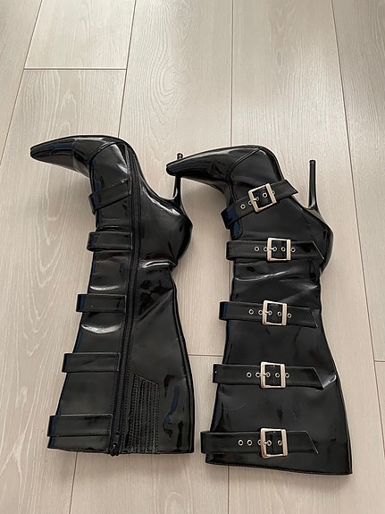 Product image 9 of 9