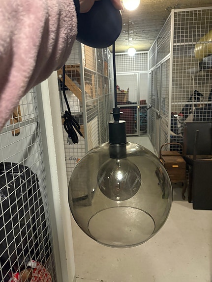Iso pallo kattovalaisin ledlampulla