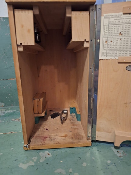 Product image 9 of 9