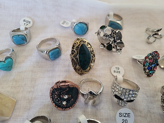 Product image 2 of 8