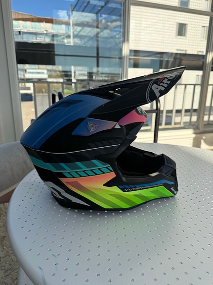 Product image 3 of 9