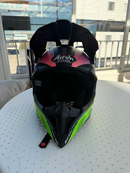 Product image 2 of 9