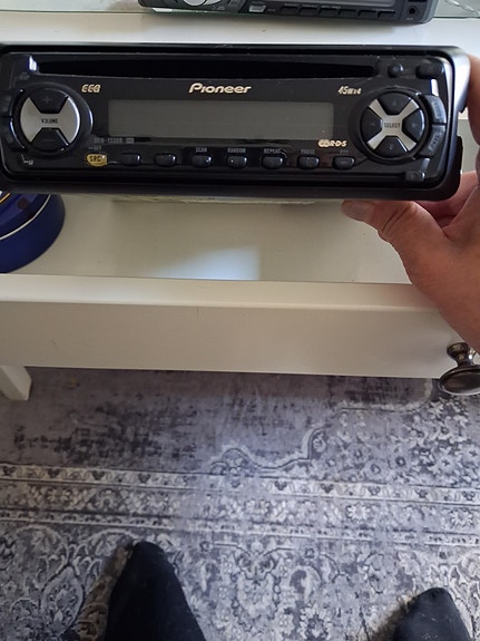 Pioneer autosoitin