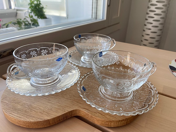 Nuutajärvi apila teekupit