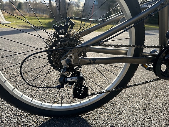 Product image 3 of 7