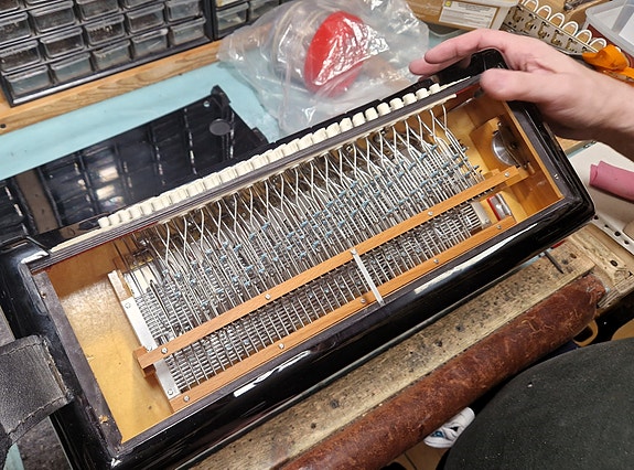 Product image 6 of 8