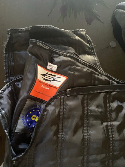 Product image 9 of 10