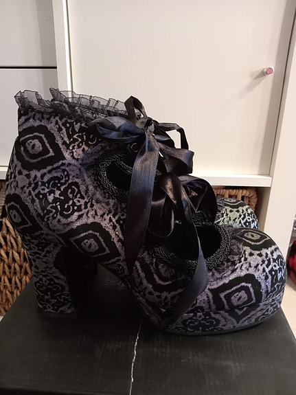 Product image 3 of 9