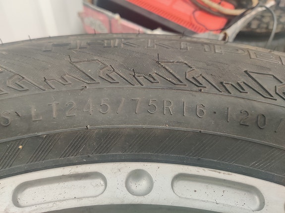 Product image 3 of 4