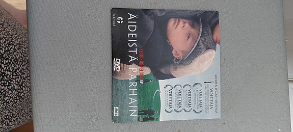 Äideistä parhain DVD-elokuva